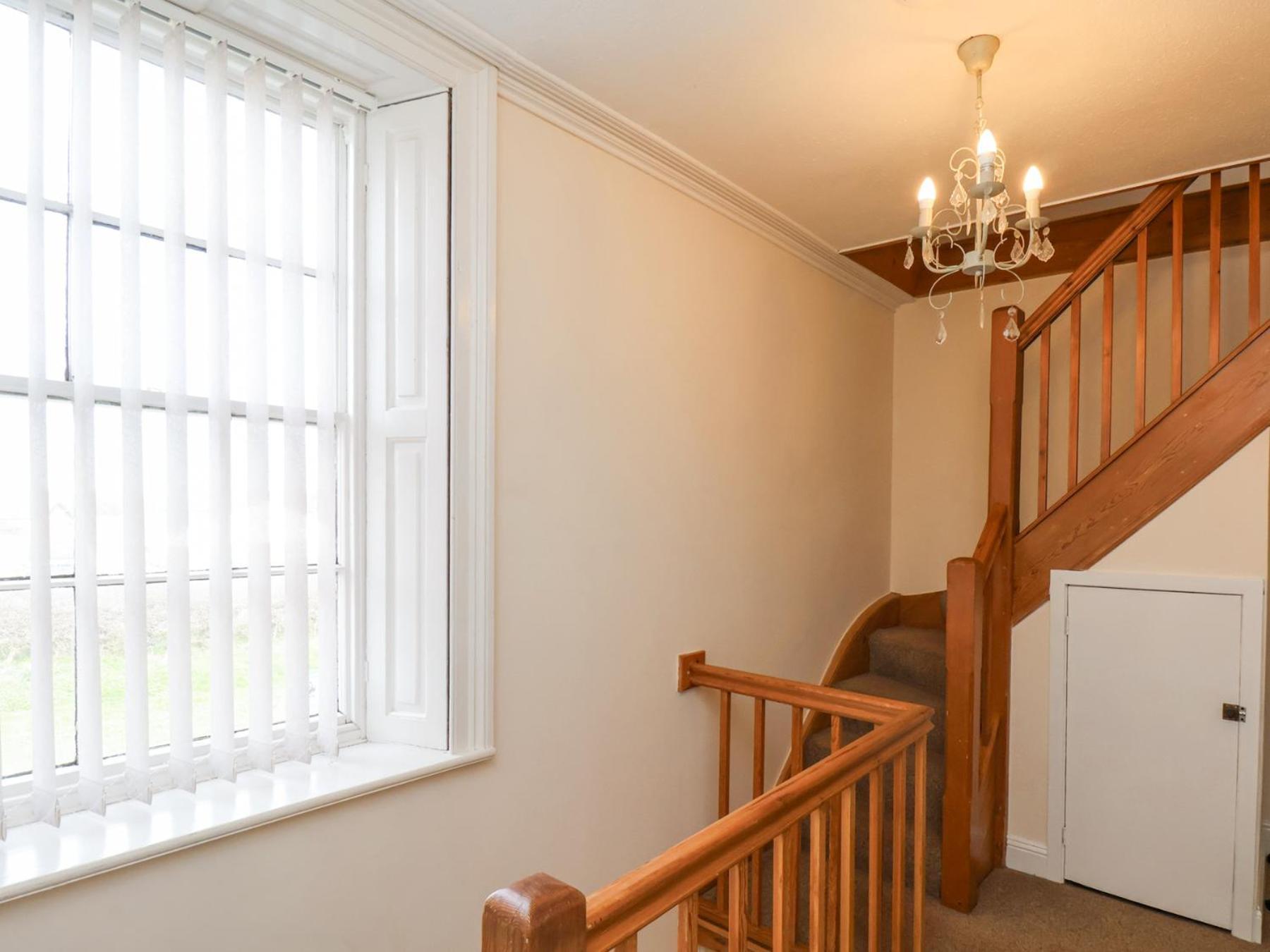 Mayfield Manor Whitby Exterior photo